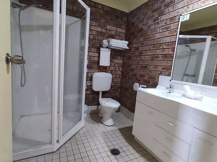 모텔 The Phoenix Artesian Spa Resort And Accommodation