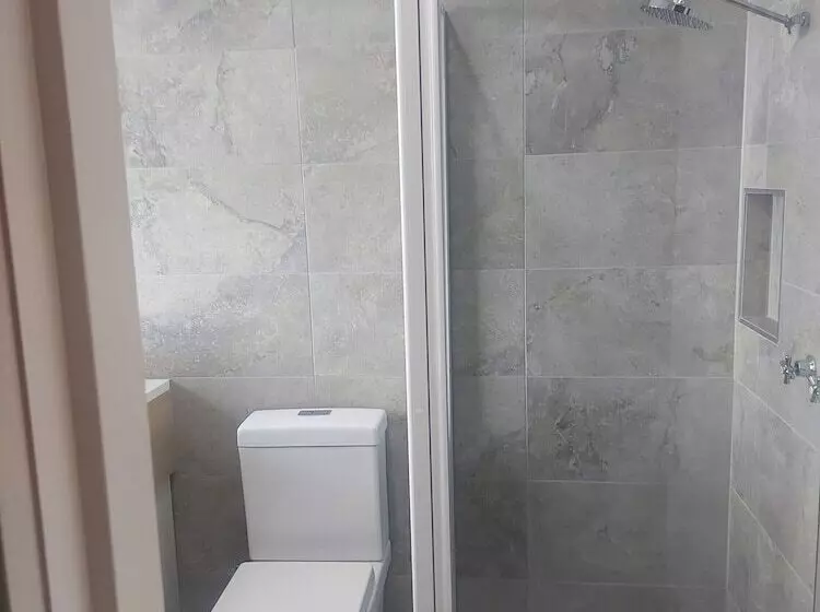 The Black Bull Motel