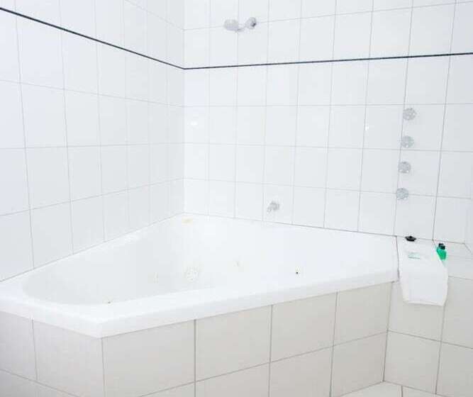 The Black Bull Motel