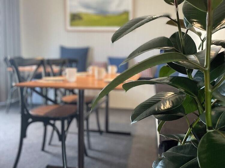 The Black Bull Motel