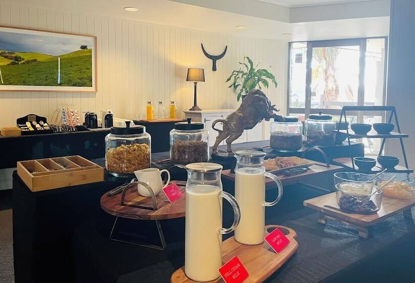 The Black Bull Motel