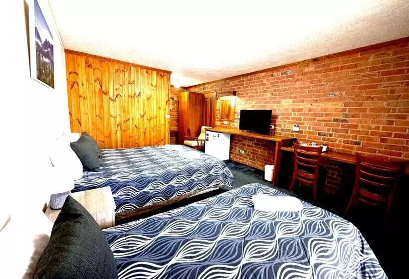 ホテル Diamond House Heritage Restaurant And Motor Inn