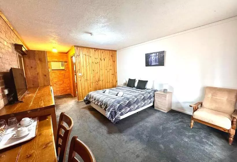 ホテル Diamond House Heritage Restaurant And Motor Inn