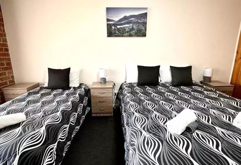 ホテル Diamond House Heritage Restaurant And Motor Inn