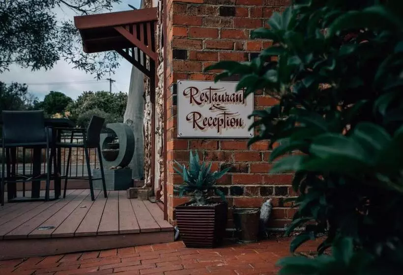 ホテル Diamond House Heritage Restaurant And Motor Inn