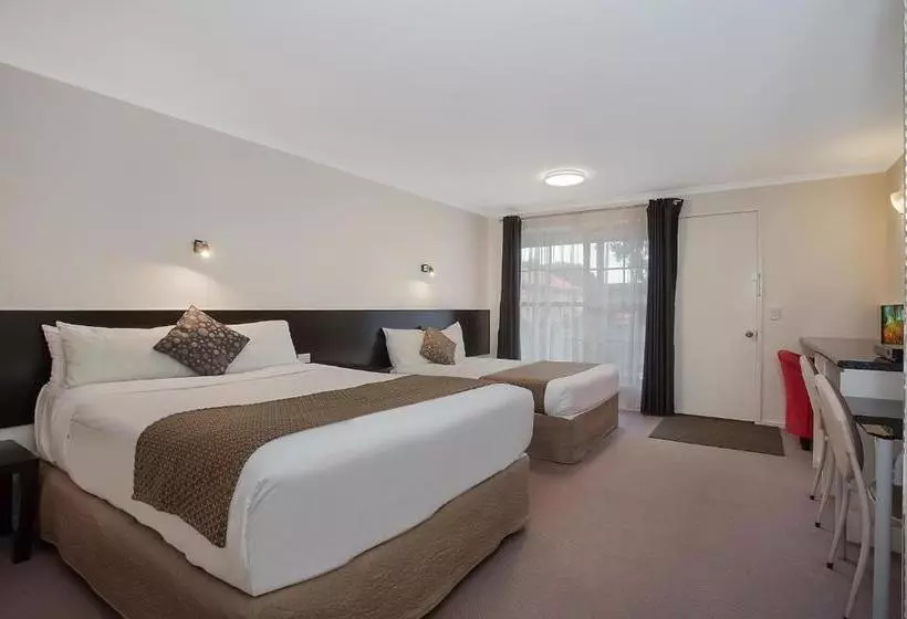 فندق Gateway Motor Inn