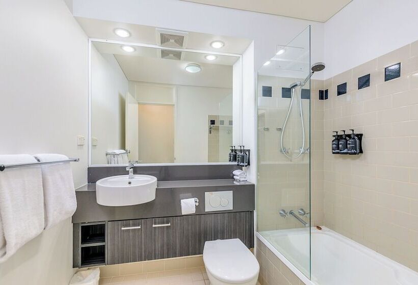 فندق Mantra On Hay Perth