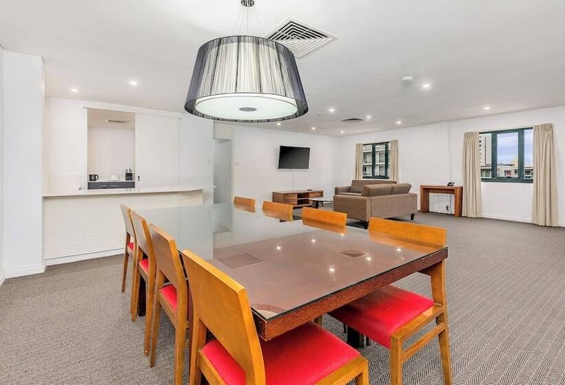 فندق Mantra On Hay Perth