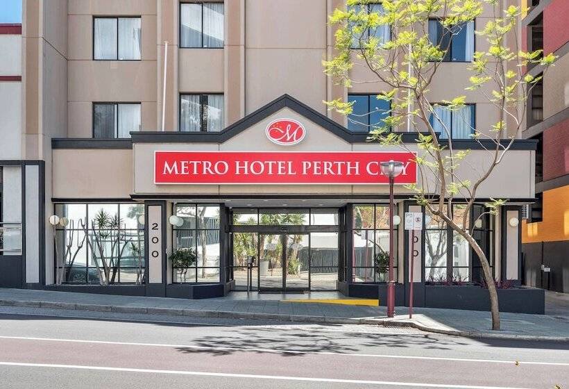 Metro Hotel Perth City
