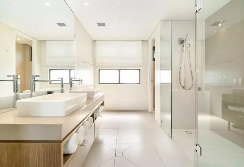 Отель Mindil Beach Casino Resort