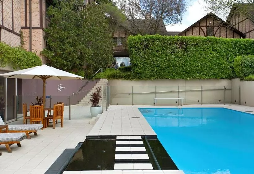 ホテル Peppers The Hills Lodge