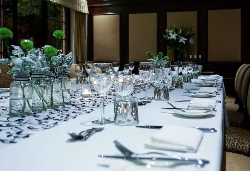 ホテル Peppers The Hills Lodge