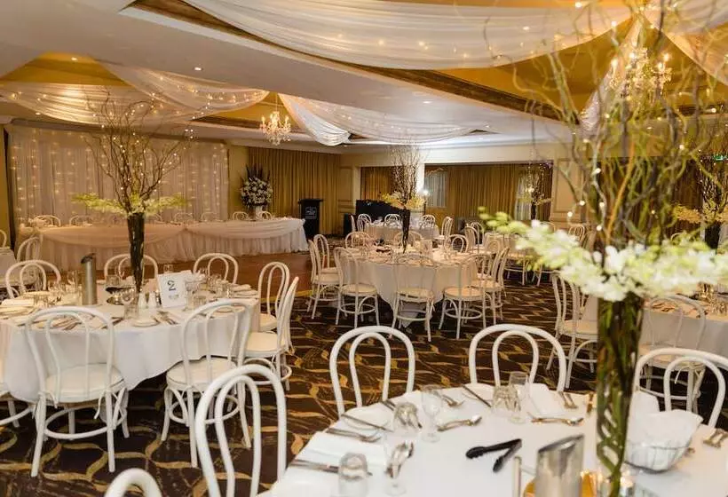 ホテル Peppers The Hills Lodge