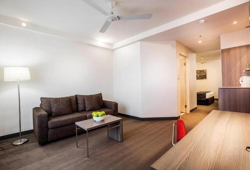 Novotel Darwin Cbd