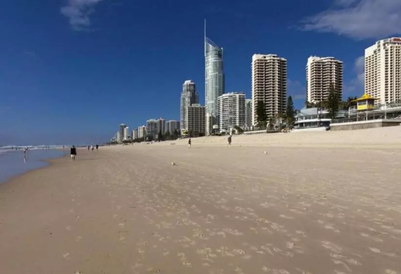 Novotel Surfers Paradise