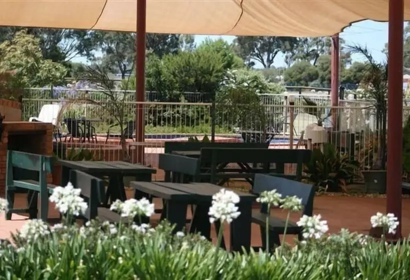 Paradise Lakes Motel Shepparton