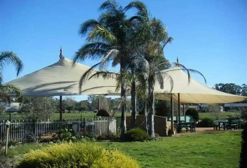 Paradise Lakes Motel Shepparton