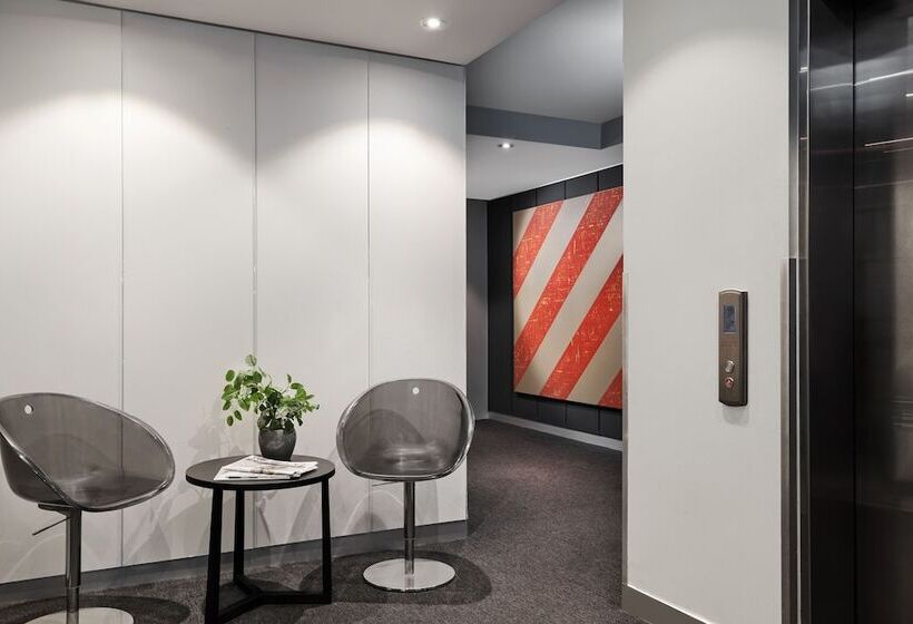 Punthill Apartment Hotel   Manhattan