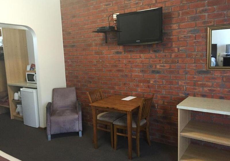 酒店 Ploughmans Motor Inn