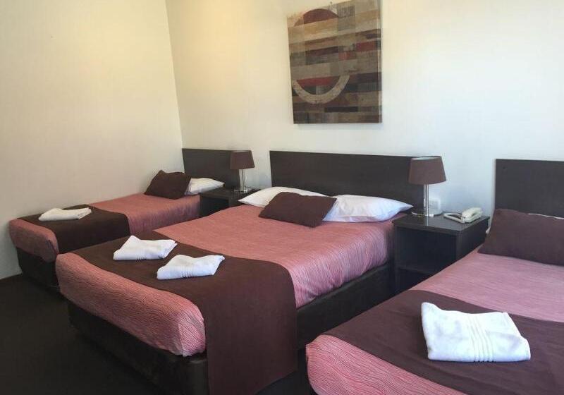 酒店 Ploughmans Motor Inn