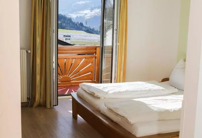 Отель Sonnenhof Bed & Breakfast & Appartements