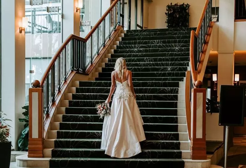 Mercure Gold Coast Resort