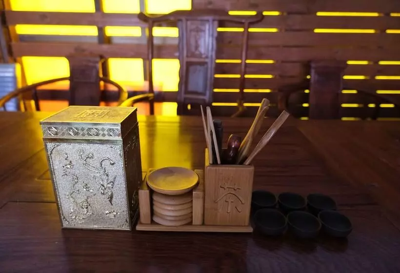 Sapphire Palms Motel