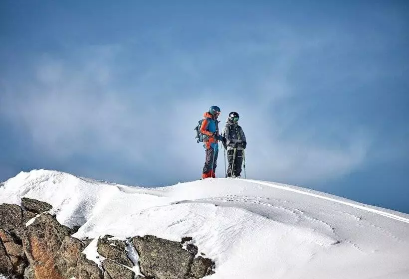 Отель Weisses Lamm