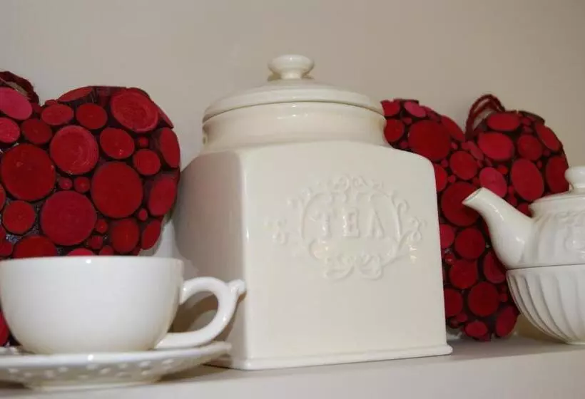 Отель Les Arcades