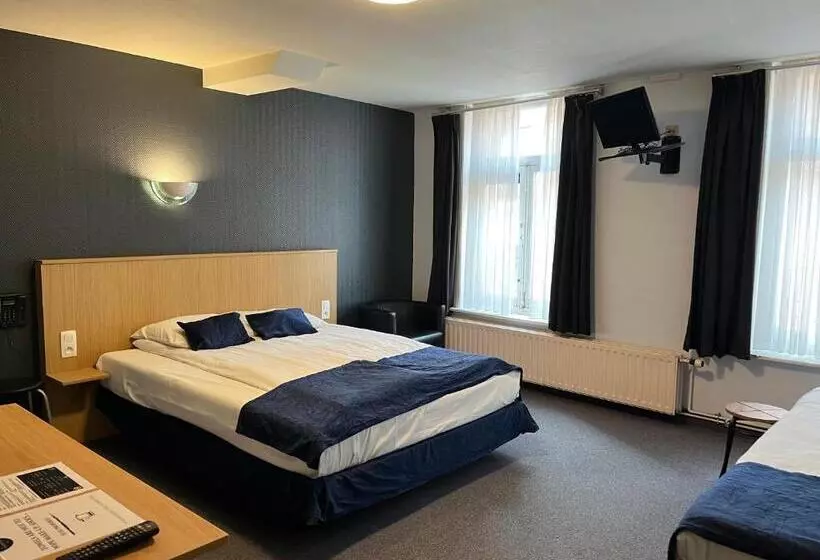 Отель Montovani