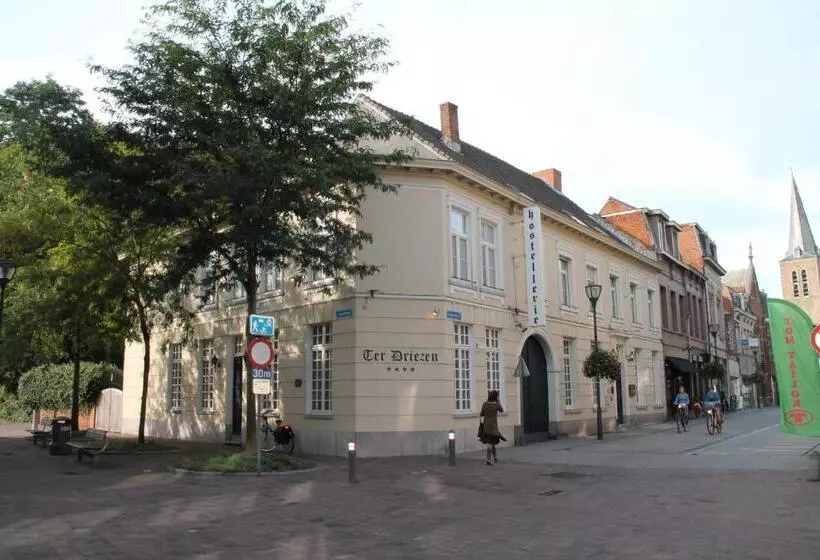 ホテル Ter Driezen