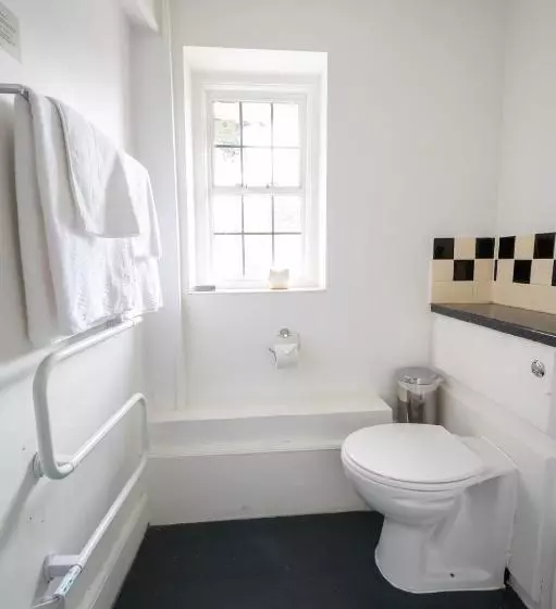 Bell Hotel By Greene King Inns