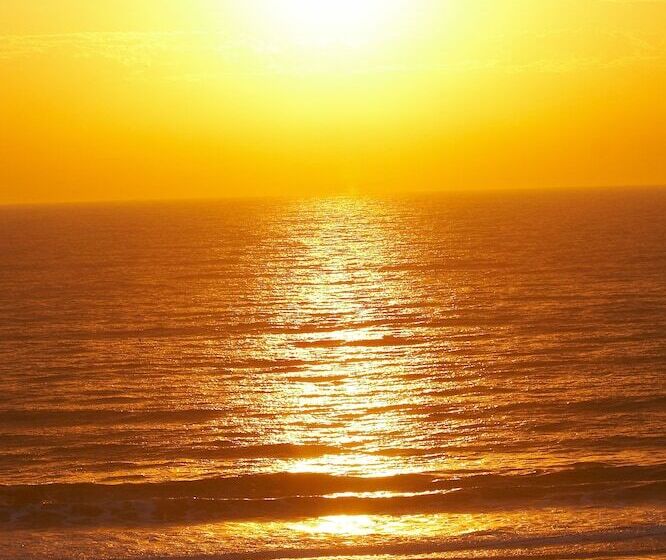 هتل Costa Norte Ingleses