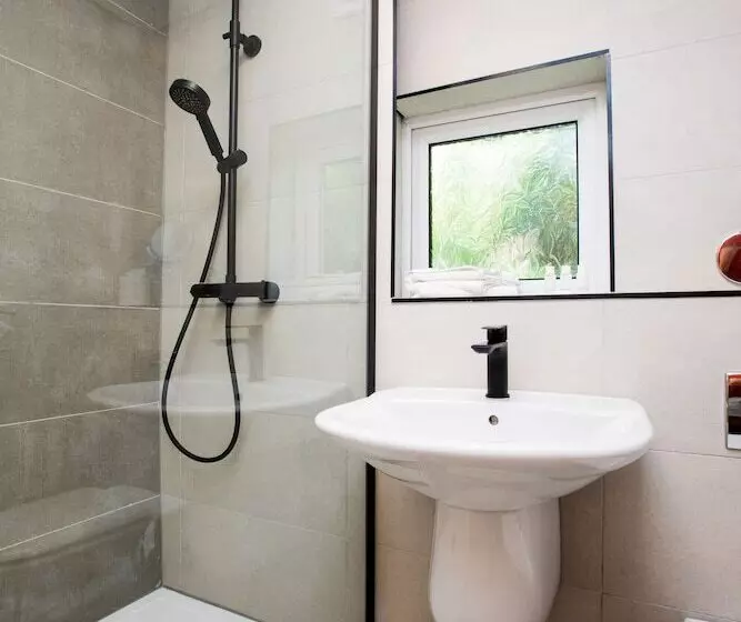 בית מלון כפרי Crooklands