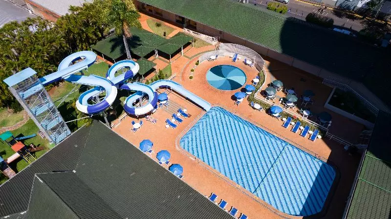 בית מלון כפרי Golden Park Internacional Foz & Convenções