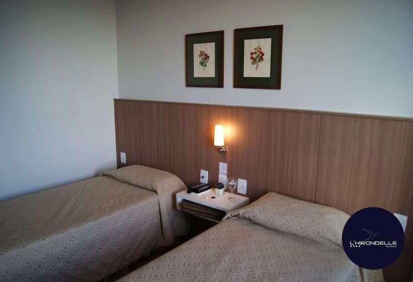 هتل L'hirondelle Flat Service