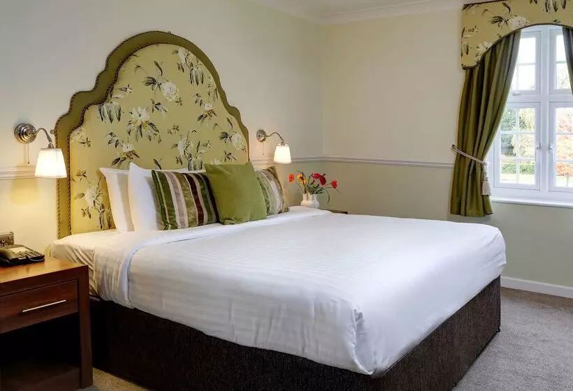 Worcester Bank House Hotel Spa & Golf; Bw Premier Collection