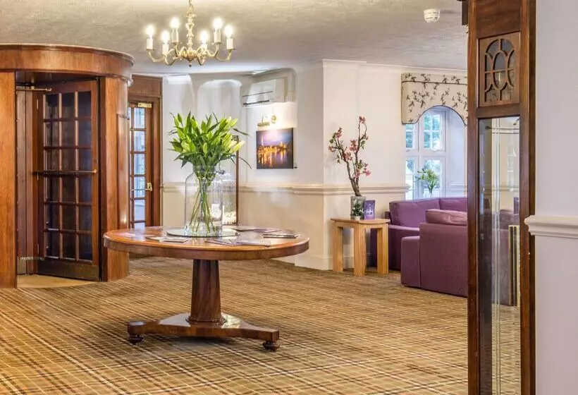 Worcester Bank House Hotel Spa & Golf; Bw Premier Collection