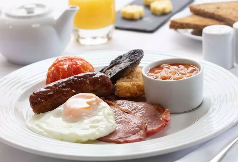 Worcester Bank House Hotel Spa & Golf; Bw Premier Collection