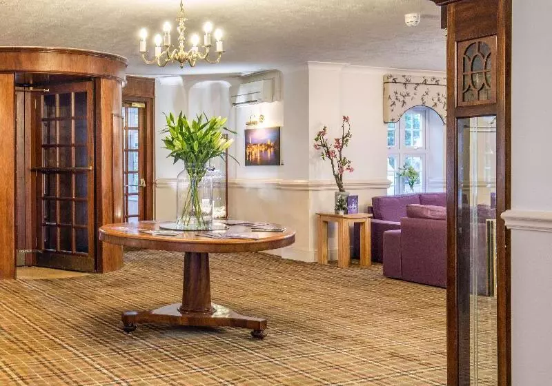 Worcester Bank House Hotel Spa & Golf; Bw Premier Collection