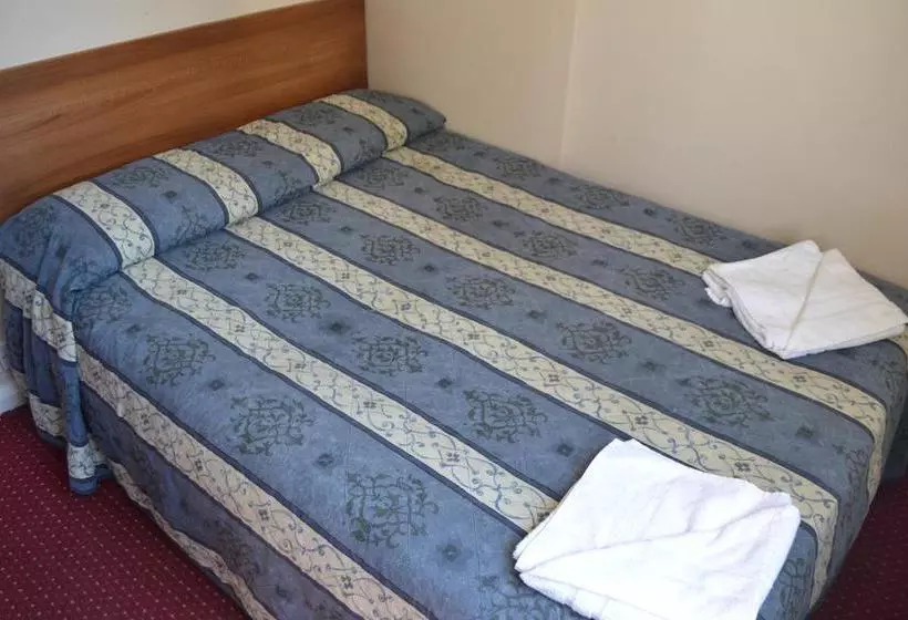 Blair Victoria & Tudor Inn 