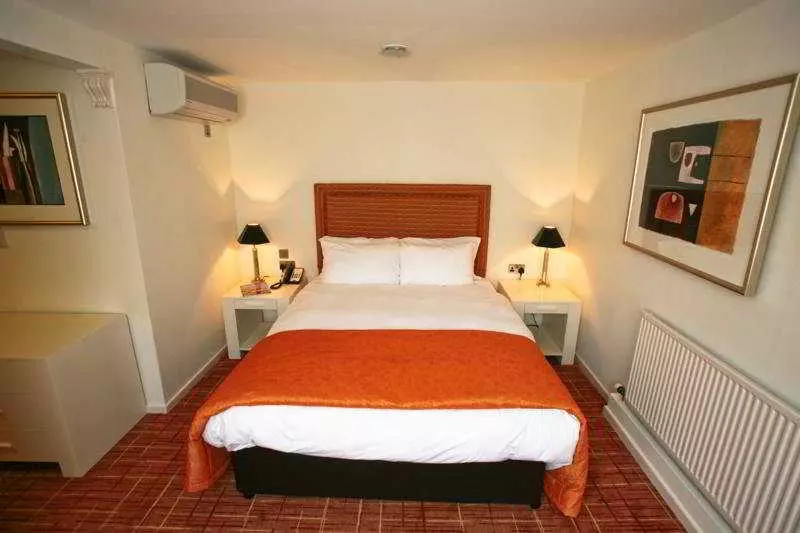 Harpenden House Hotel