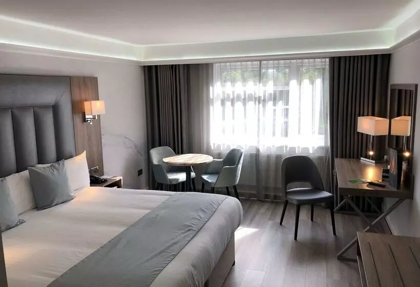 Best Western Premier Heronston Hotel & Spa