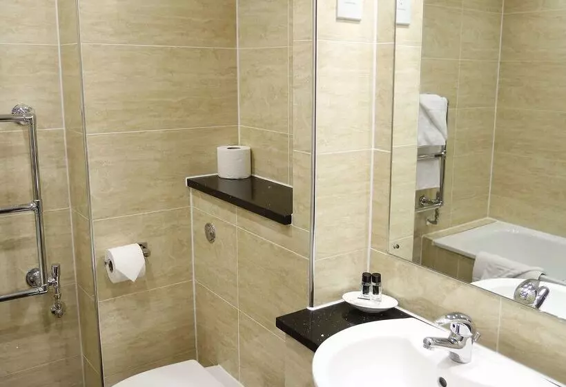 Best Western Premier Heronston Hotel & Spa