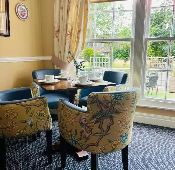 ホテル Crown & Cushion