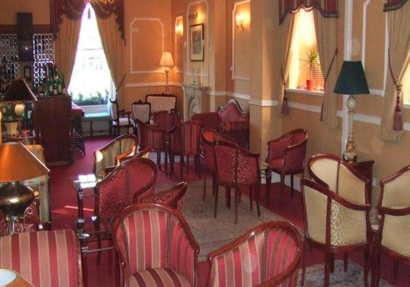 בית מלון כפרי Ely House