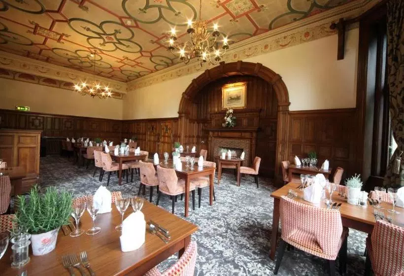 Отель Mercure Burton Upon Trent Newton Park