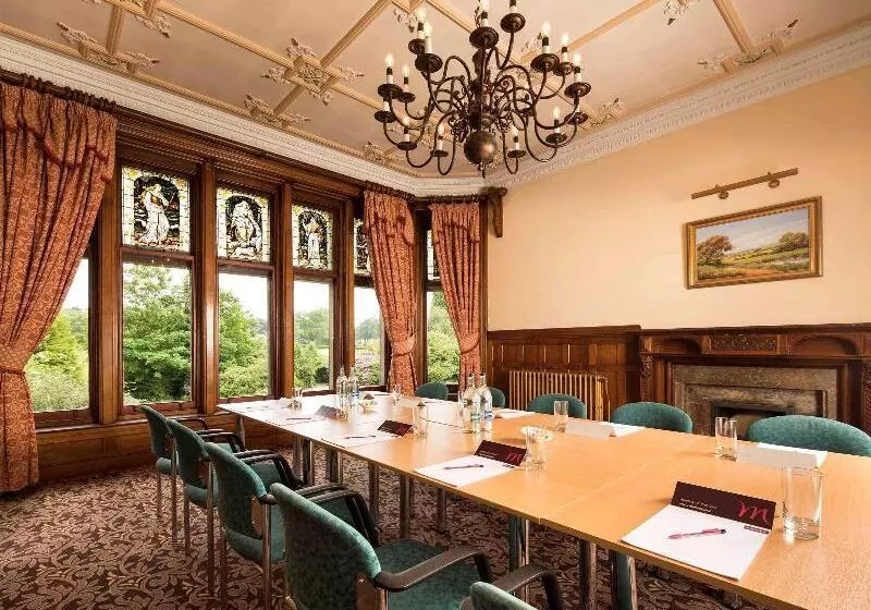 ホテル Mercure Burton Upon Trent Newton Park