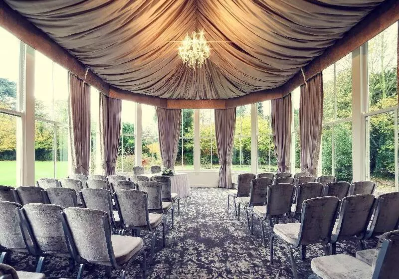 ホテル Mercure Burton Upon Trent Newton Park