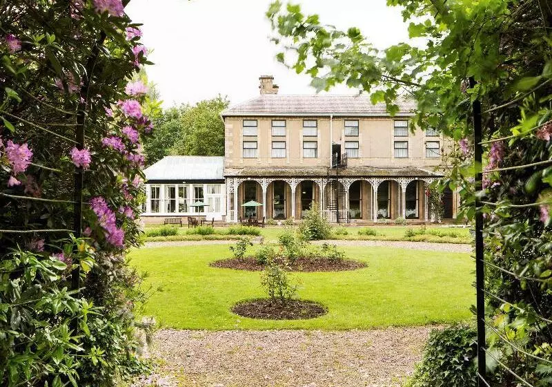ホテル Mercure Burton Upon Trent Newton Park